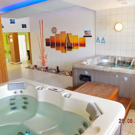 Lubiewo Forest & Sea Resort