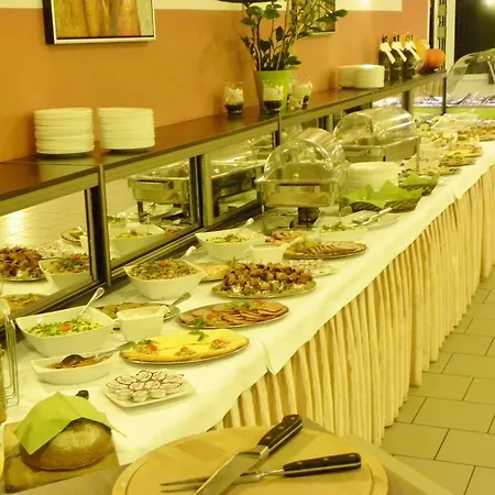 Lubiewo Forest & Sea Resort 3*